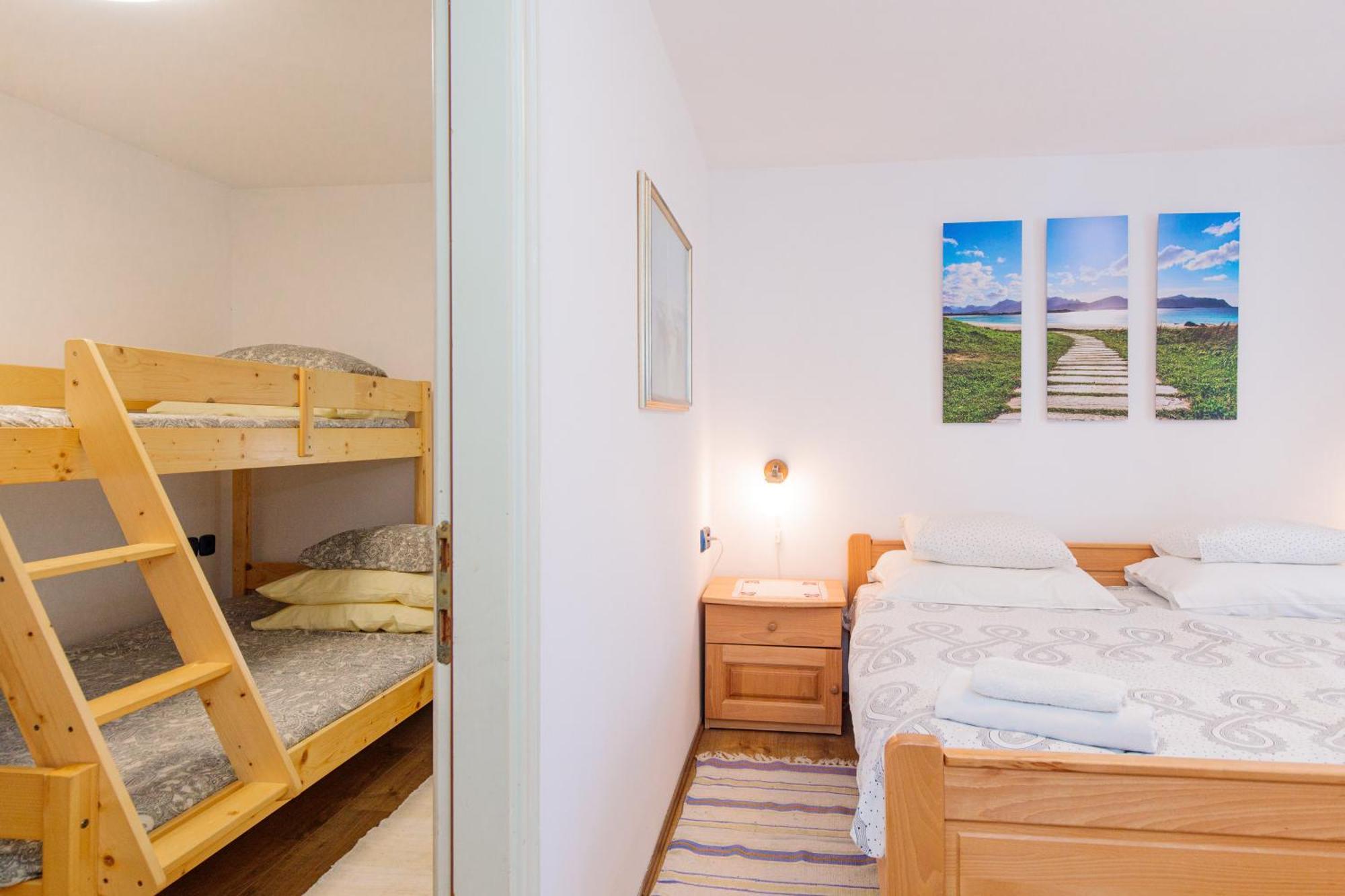 Apartment Villa Marija, Pinezici Krk Town Kültér fotó