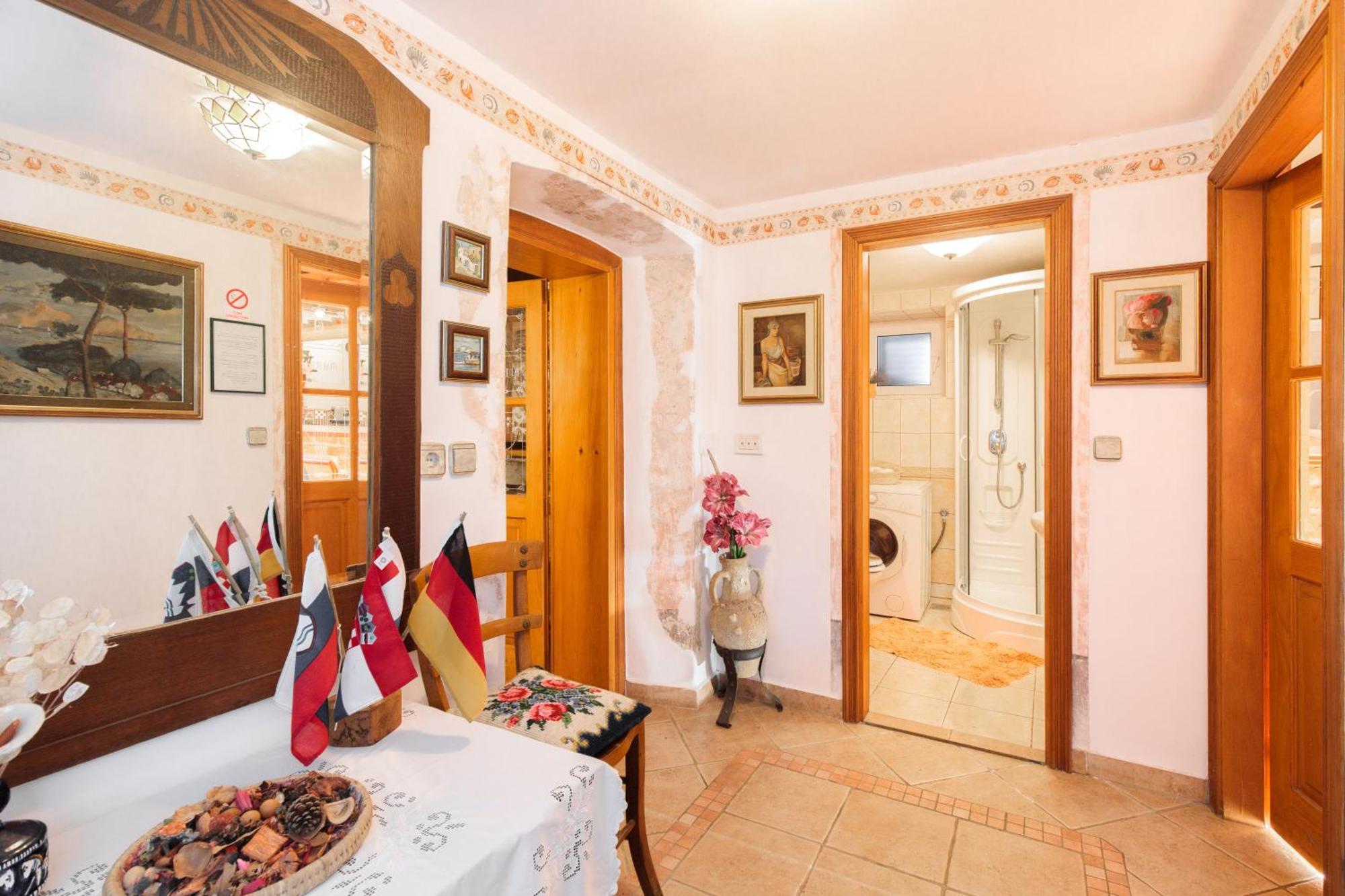Apartment Villa Marija, Pinezici Krk Town Kültér fotó